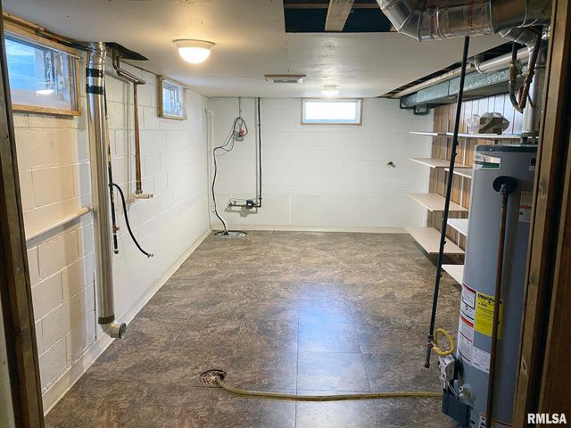 1829 W DAYTONA Drive, Peoria, IL 61614