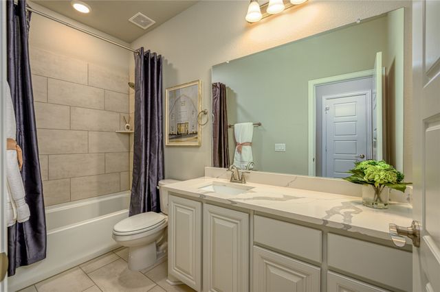 1434 Pecos Street, Van Alstyne, TX 75495