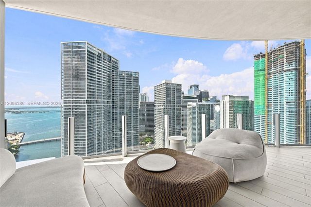 300 Biscayne Blvd Way 3807, Miami, FL 33131