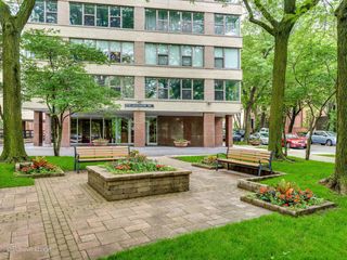 2970 N Lake Shore Drive 14A, Chicago, IL 60657