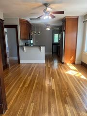 52 Standish Ave 52, Quincy, MA 02170