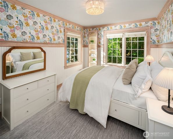 10157 SW 263rd Street, Vashon, WA 98070