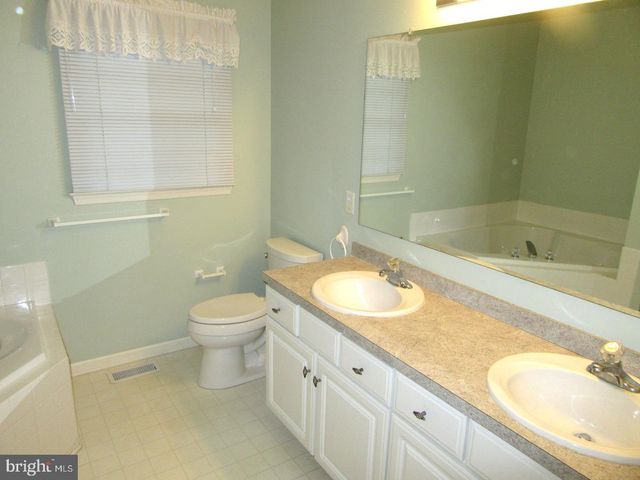 213 MEGAN DR, Bear, DE 19701