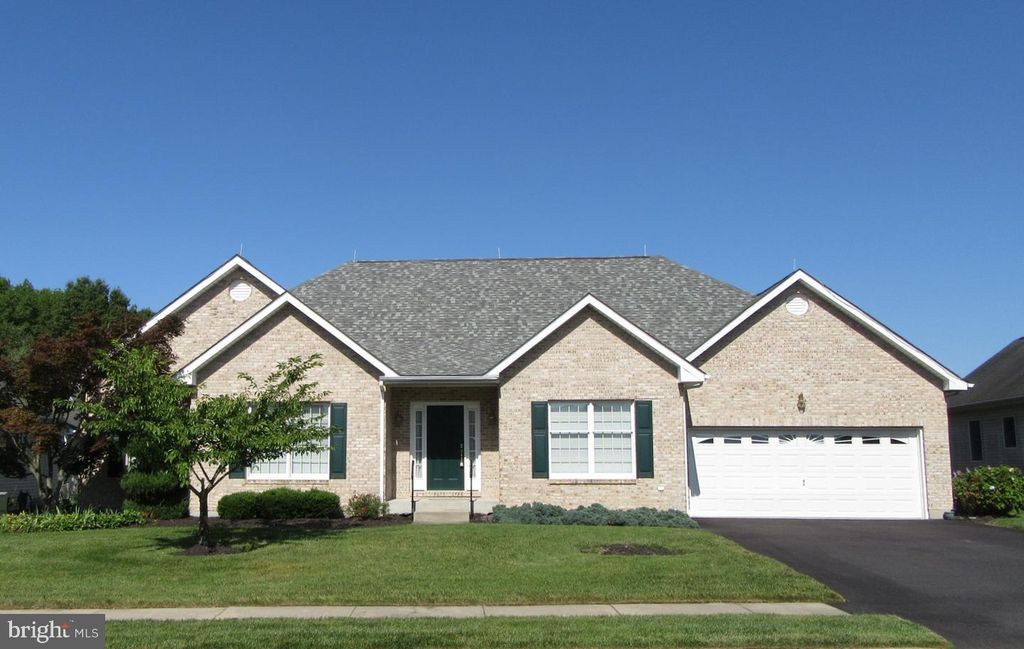 213 MEGAN DR, Bear, DE 19701
