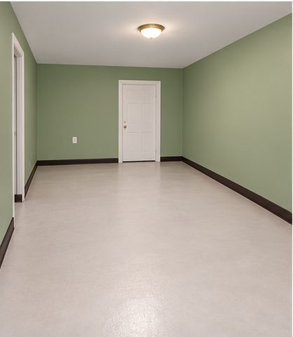 285 E 148th Place, Harvey, IL 60426