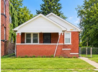 285 E 148th Place, Harvey, IL 60426