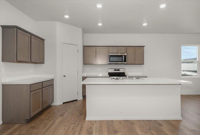 5864 S Zabo Rd, Spokane, WA 99224