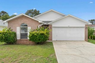329 Mizzen Ln, Pensacola, FL 32507