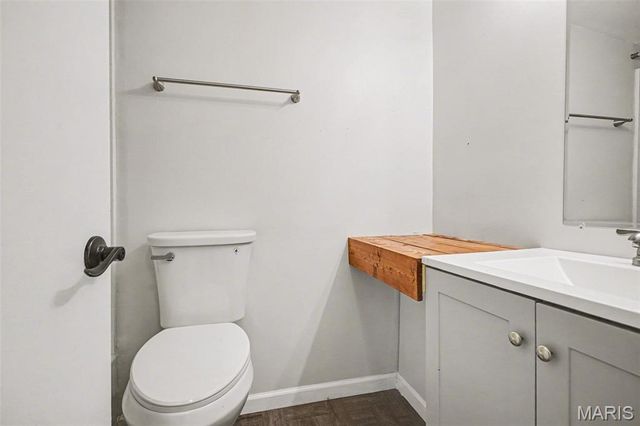 1725 Saint Catherine Street, Florissant, MO 63033