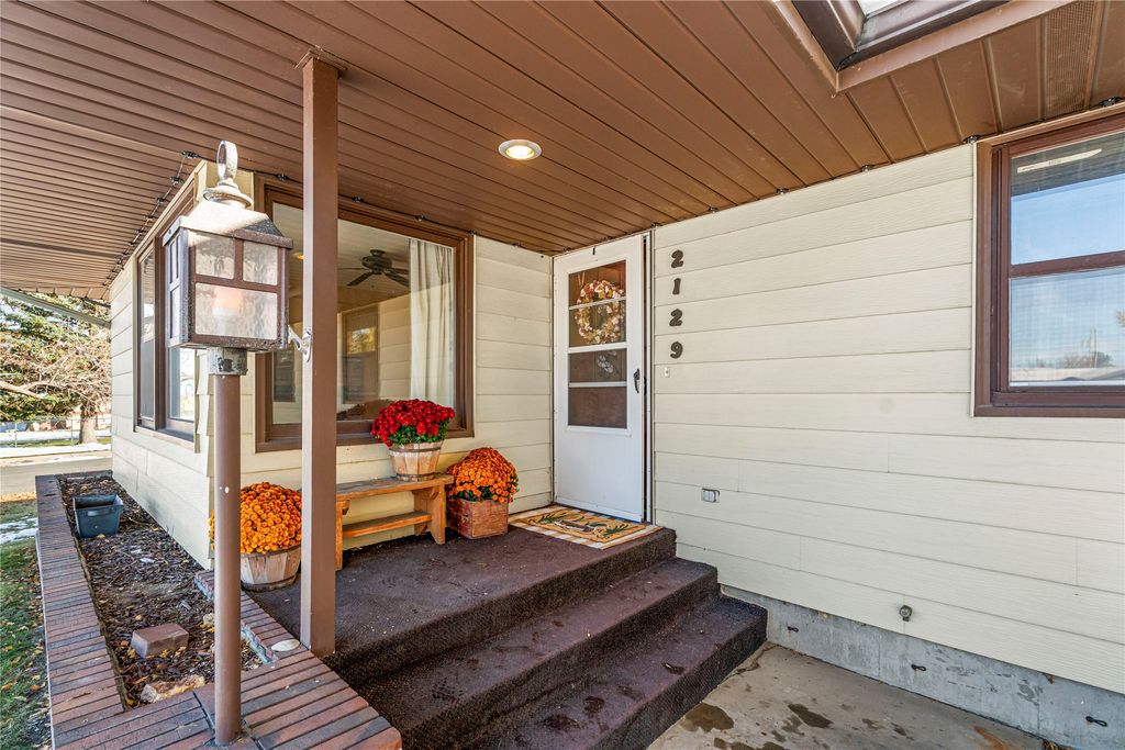 2129 E Broadway Street, Helena, MT 59601 photo 2