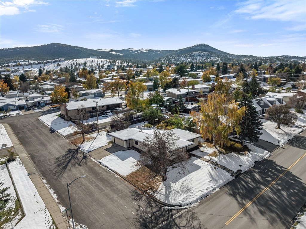 2129 E Broadway Street, Helena, MT 59601 photo 4