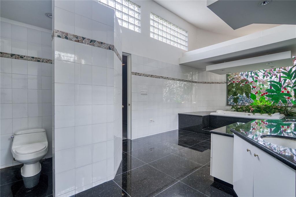 Image 22 of property listing at 2 VALLEY VIEW DRIVE, Caguas, PR 00725