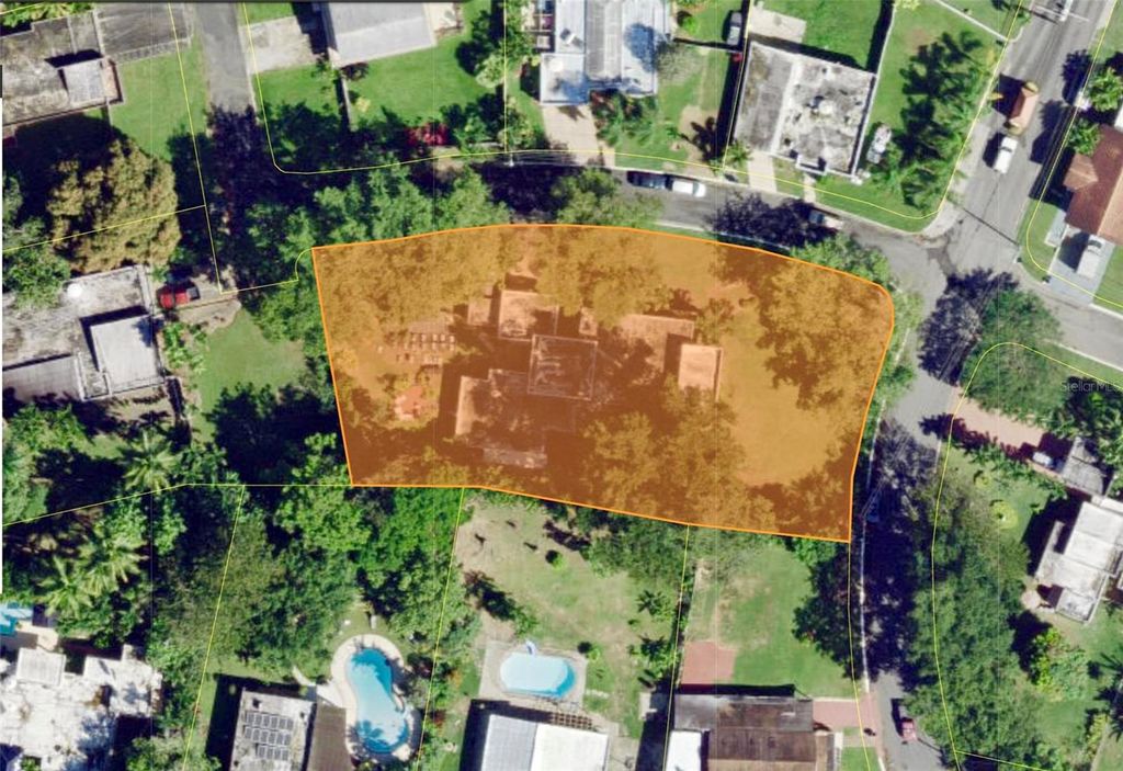 Image 5 of property listing at 2 VALLEY VIEW DRIVE, Caguas, PR 00725