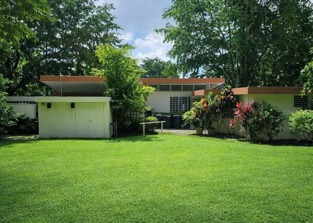 Image 9 of property listing at 2 VALLEY VIEW DRIVE, Caguas, PR 00725