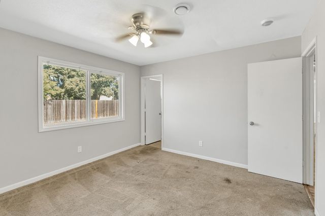 1539 Karen Way, Olivehurst, CA 95961