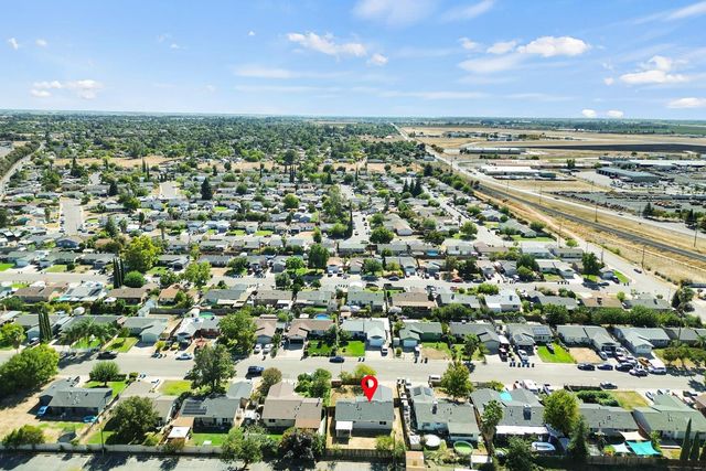 1539 Karen Way, Olivehurst, CA 95961