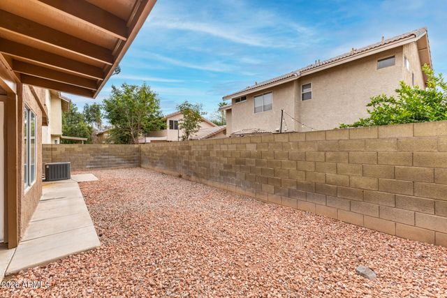 1445 E COUNTRYWALK Lane, Chandler, AZ 85225