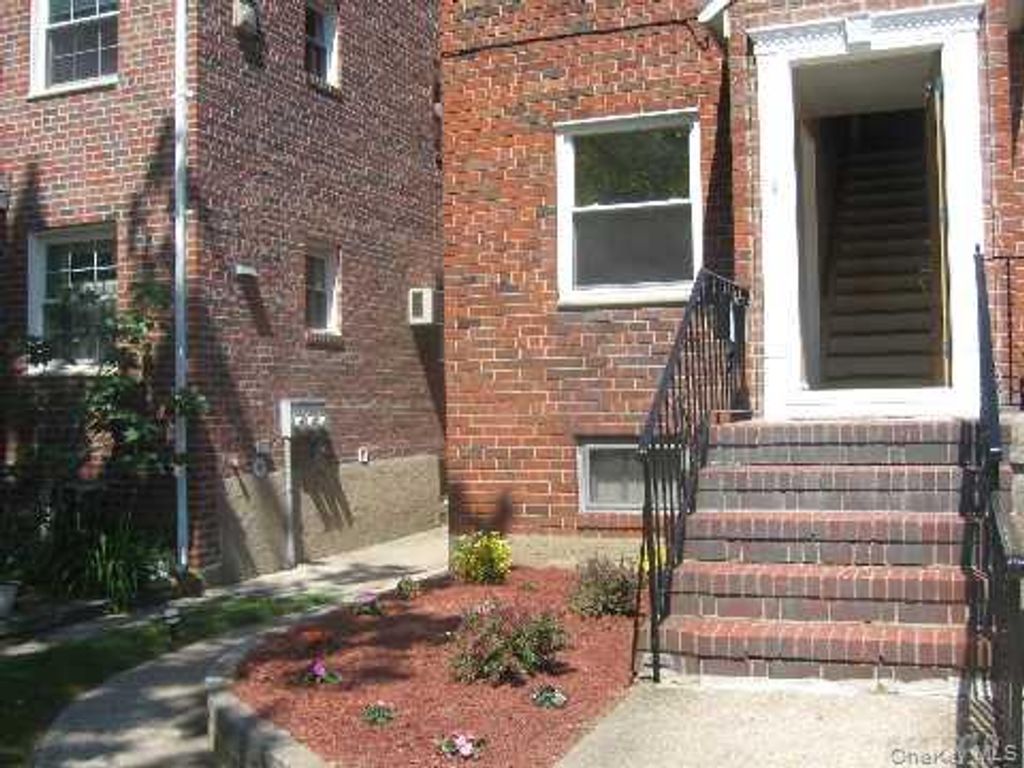 160-45 Willets Point Boulevard, Whitestone, NY 11357