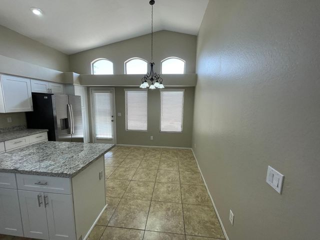 10541 W Almeria Road, Avondale, AZ 85392
