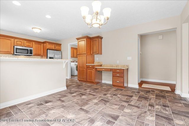 12855 Chartreuse Drive, Dewitt, MI 48820
