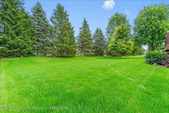 12855 Chartreuse Drive, Dewitt, MI 48820