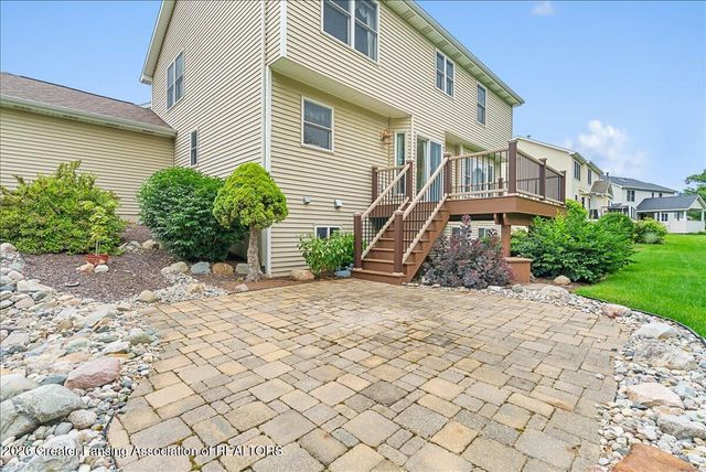 12855 Chartreuse Drive, Dewitt, MI 48820
