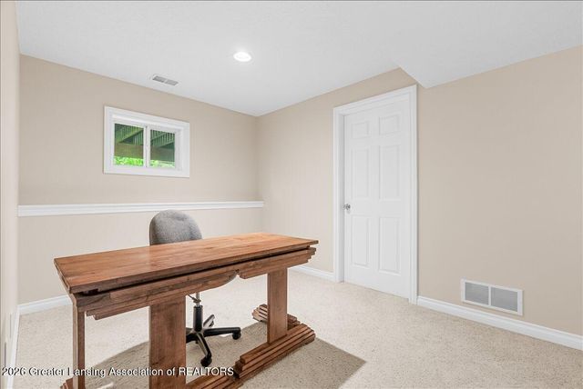 12855 Chartreuse Drive, Dewitt, MI 48820