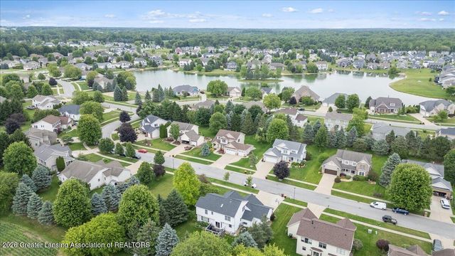12855 Chartreuse Drive, Dewitt, MI 48820