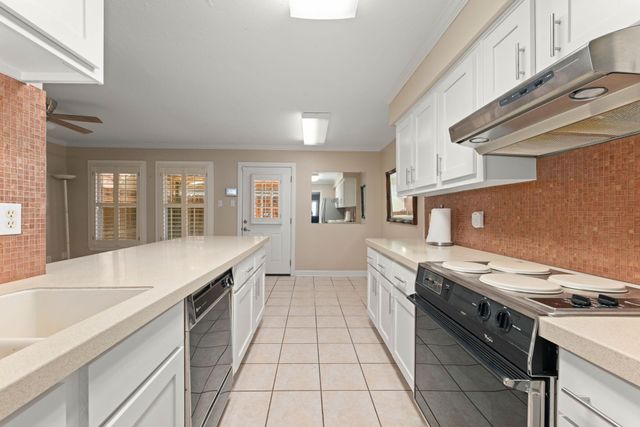 5800 Lumberdale Road 30, Houston, TX 77092