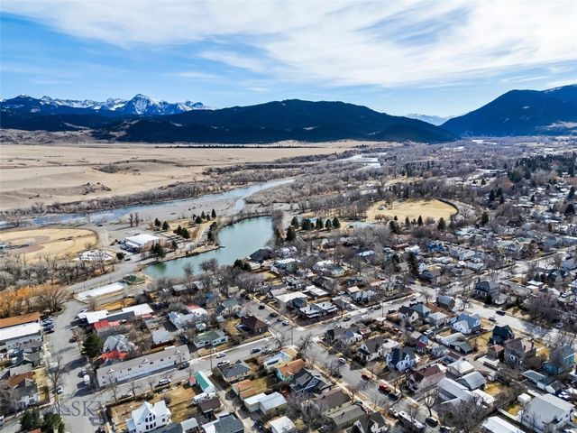 321 S 3rd Street, Livingston, MT 59047
