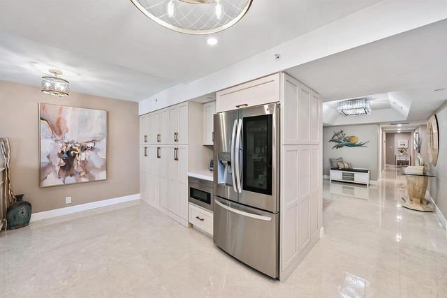176 Helios Drive 606, Jupiter, FL 33477