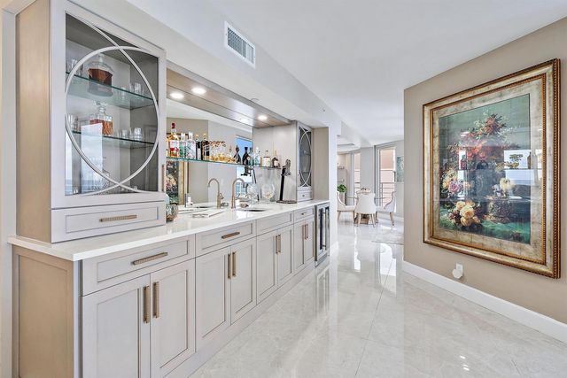 176 Helios Drive 606, Jupiter, FL 33477