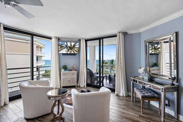176 Helios Drive 606, Jupiter, FL 33477