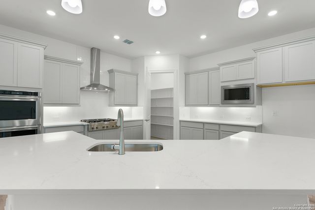 28302 FRANK TERRACE, San Antonio, TX 78260