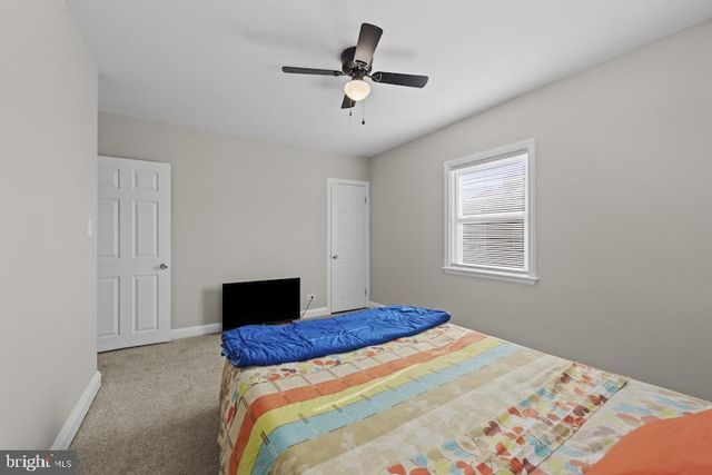 4002 CLARKS LN, Baltimore, MD 21215