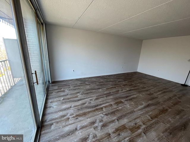 524 PLAYA DEL SOL, Cherry Hill, NJ 08002