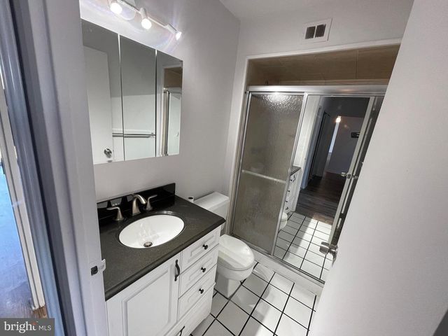 524 PLAYA DEL SOL, Cherry Hill, NJ 08002