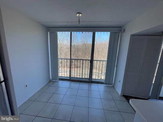 524 PLAYA DEL SOL, Cherry Hill, NJ 08002