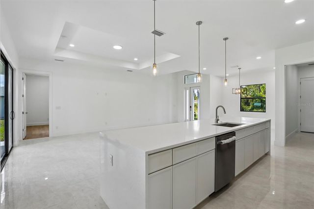1016 STATE AVENUE, Lehigh Acres, FL 33972
