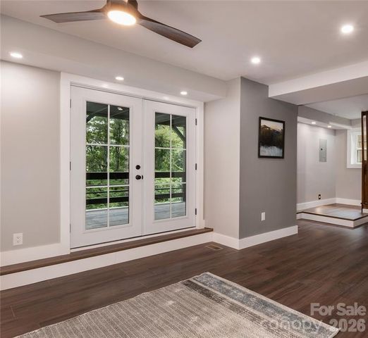 187 Pine Village Lane, Blowing Rock, NC 28605