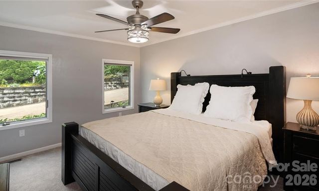 187 Pine Village Lane, Blowing Rock, NC 28605