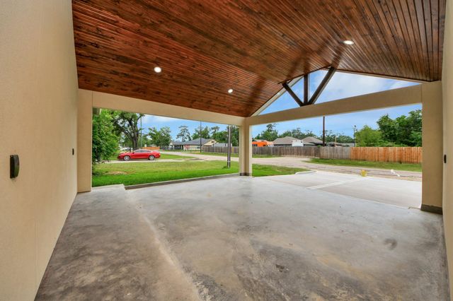 16747 Forest Trail Drive, Channelview, TX 77530
