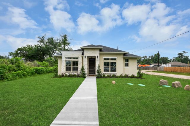 16747 Forest Trail Drive, Channelview, TX 77530