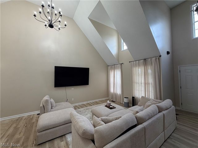 4316 Arlington Drive, Brunswick, OH 44212
