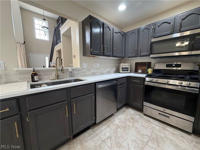 4316 Arlington Drive, Brunswick, OH 44212
