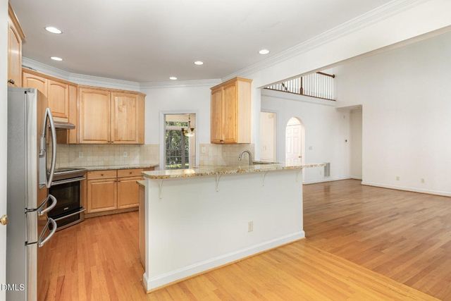 209 Manor Ridge Drive, Carrboro, NC 27510