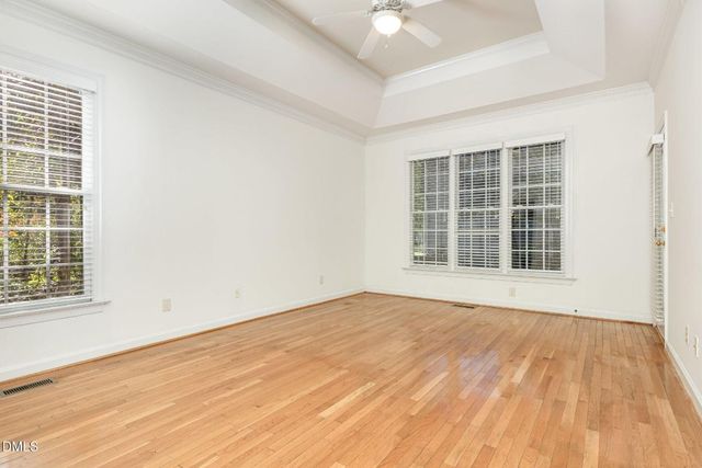 209 Manor Ridge Drive, Carrboro, NC 27510