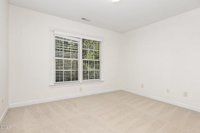 209 Manor Ridge Drive, Carrboro, NC 27510