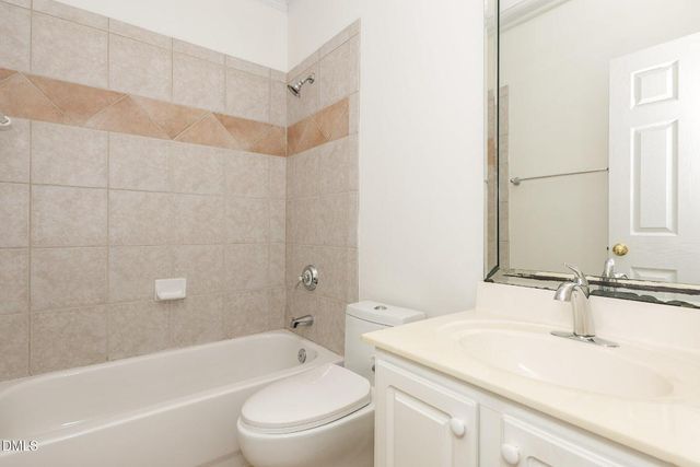 209 Manor Ridge Drive, Carrboro, NC 27510