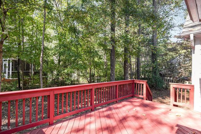 209 Manor Ridge Drive, Carrboro, NC 27510
